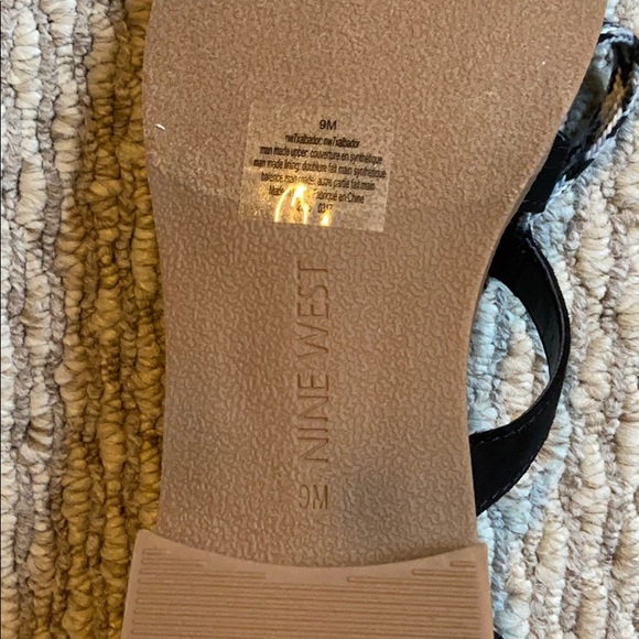 Nine West Sandals Size 9 - Picture 2 of 2